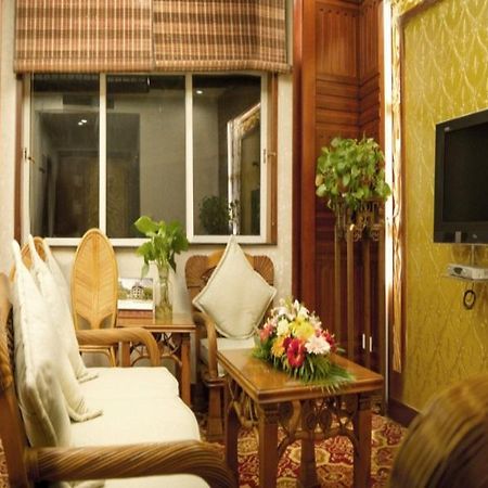 ג'ינגהונג King Land Hotel מראה חיצוני תמונה